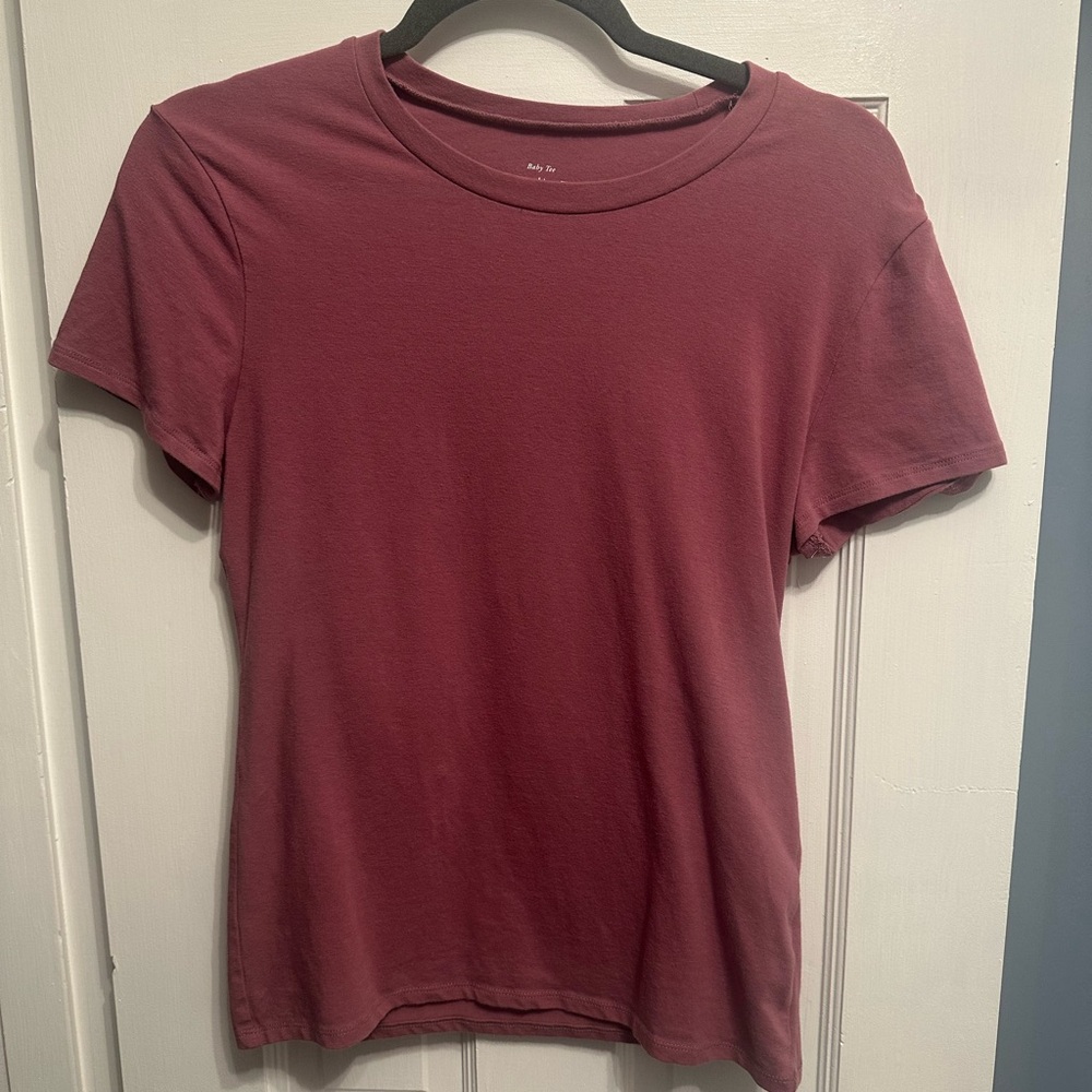 Abercrombie & Fitch Essential Tuckable Baby Tee Size Large